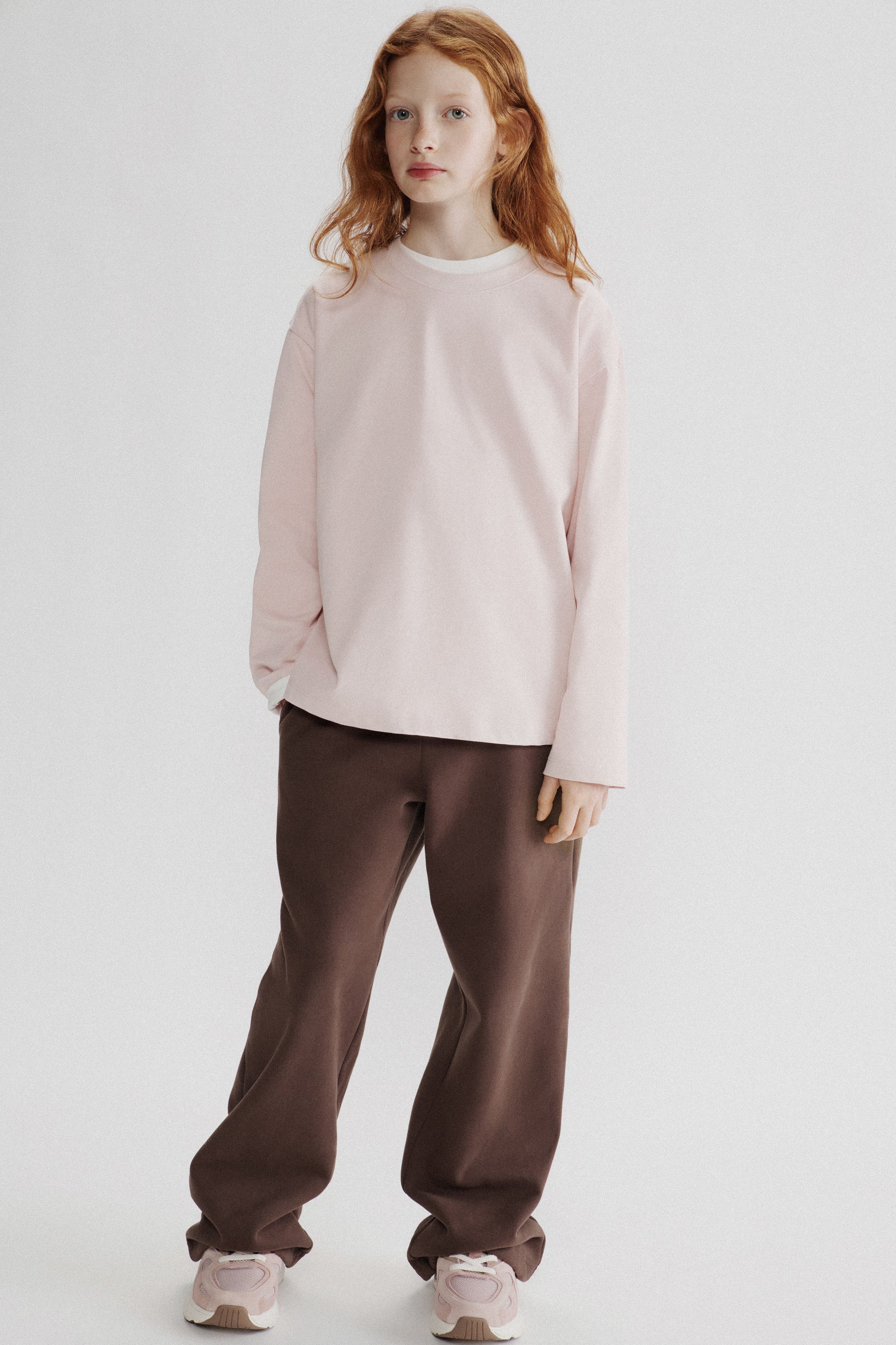 LIGHT PINK