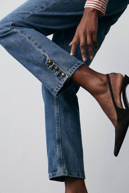 VINTAGE BLUE