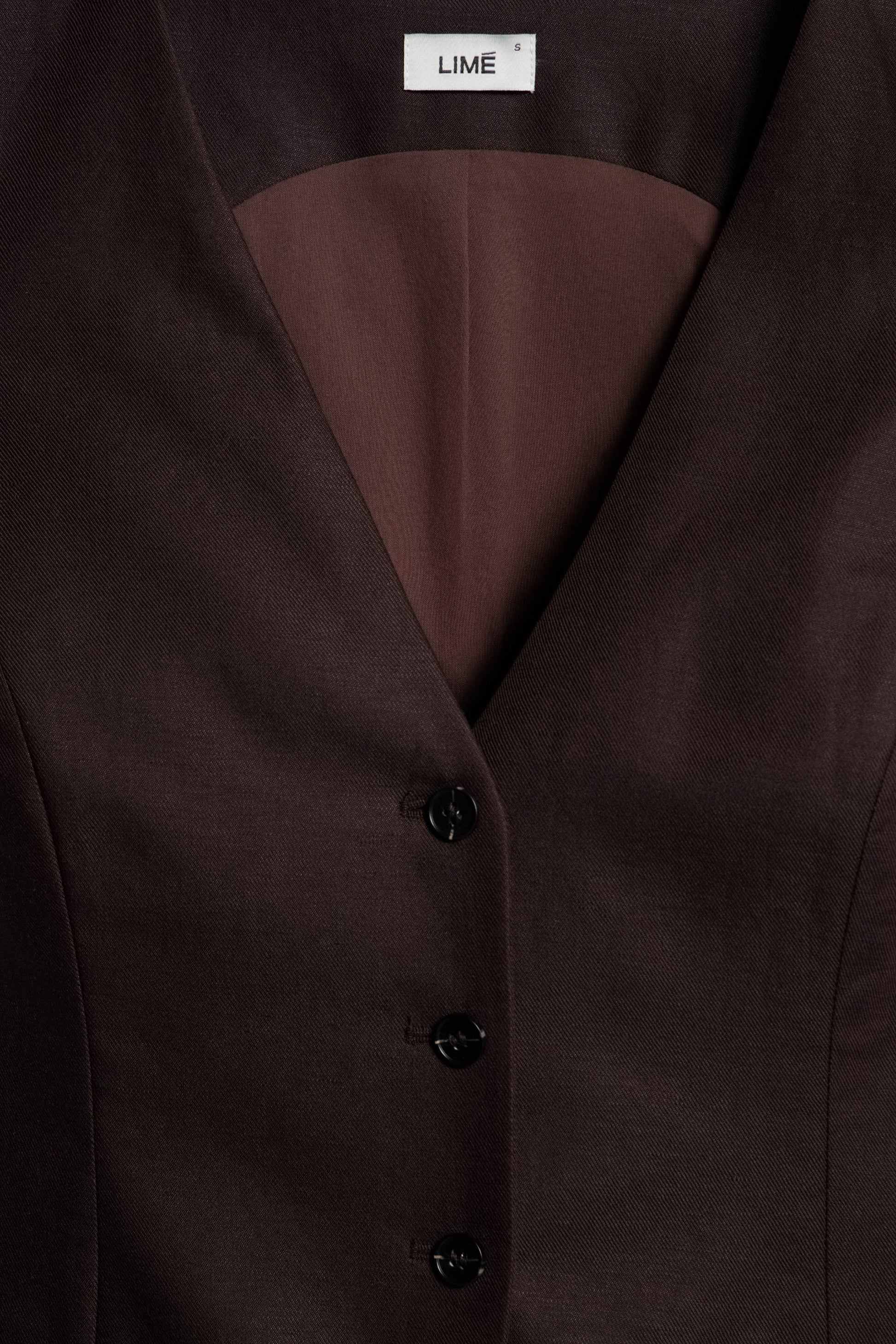 DARK BROWN