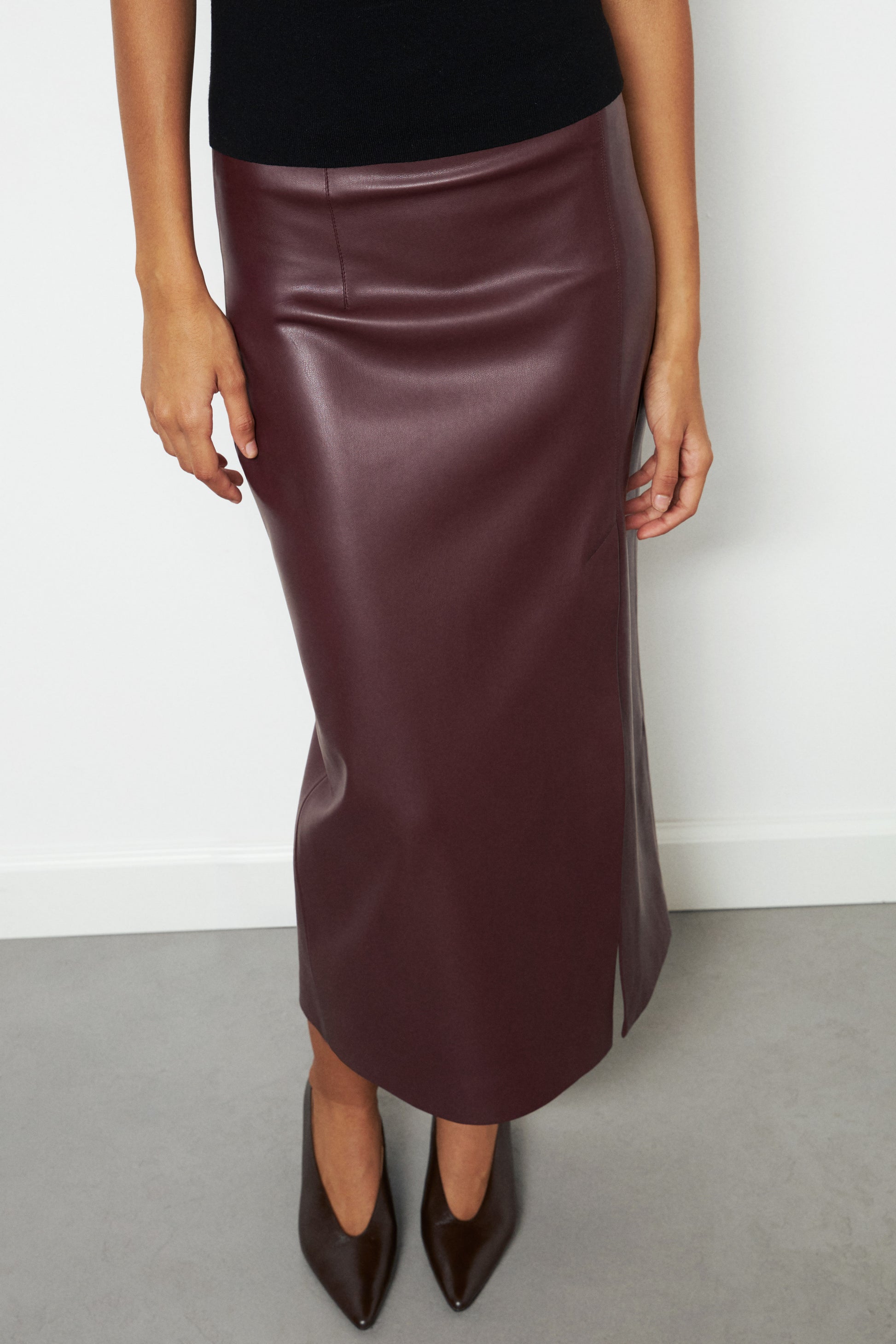 WINE COLOR