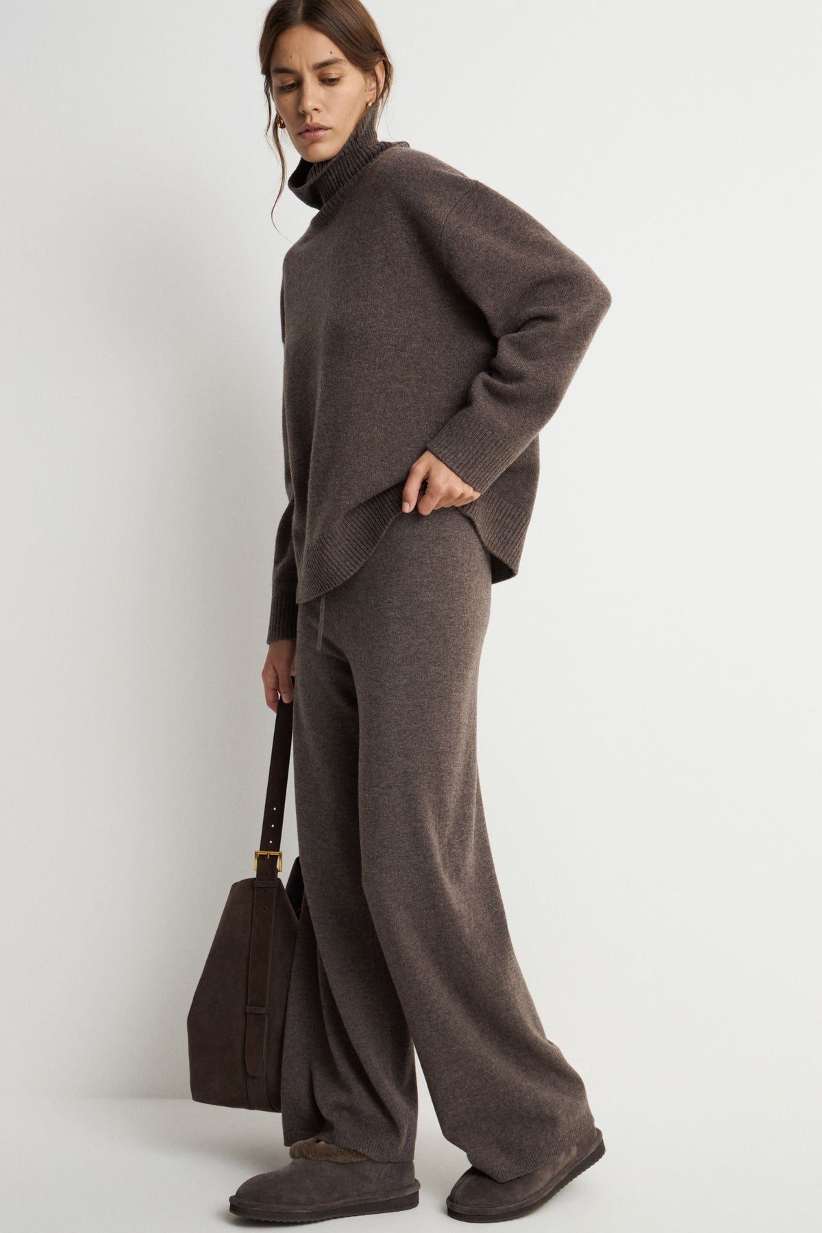 BROWN MELANGE