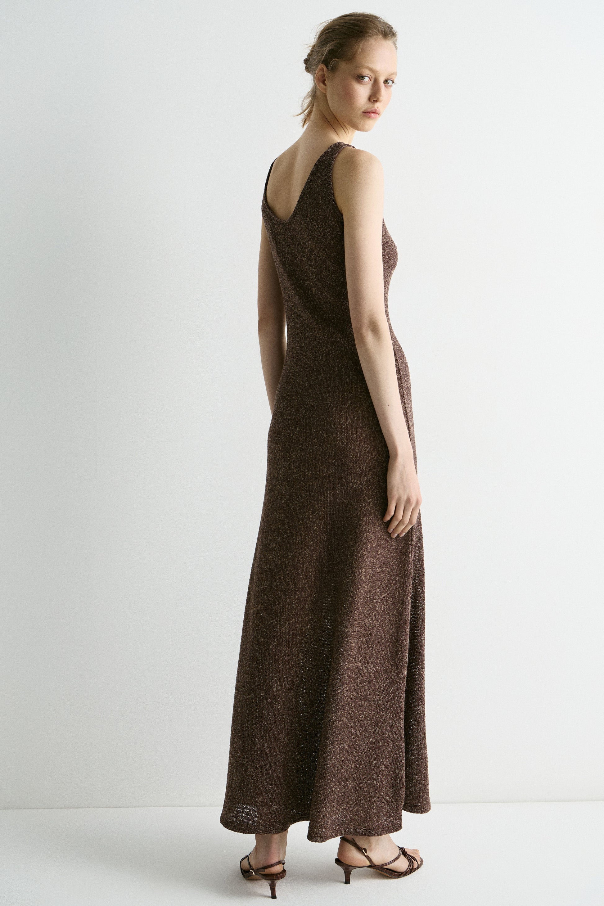 BROWN MELANGE