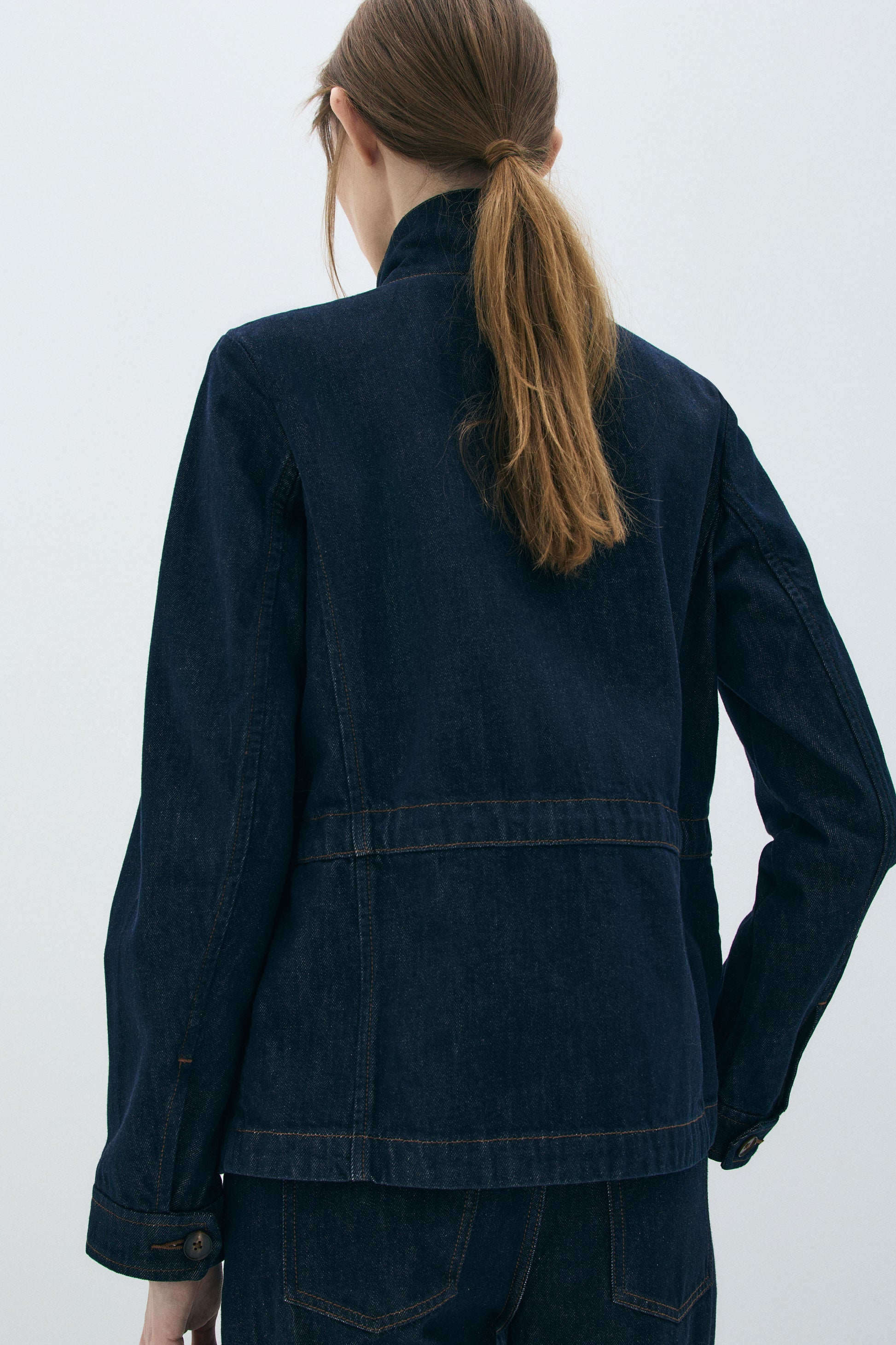 DARK BLUE