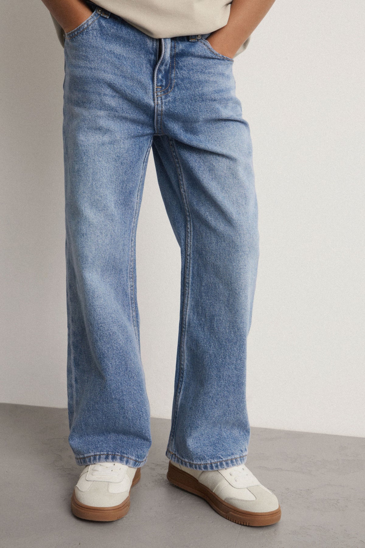 VINTAGE BLUE