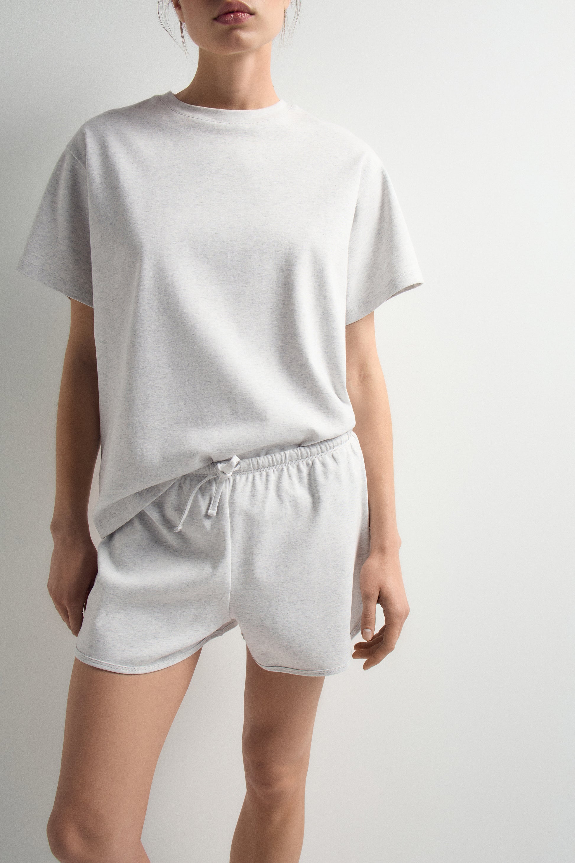 GREY MELANGE