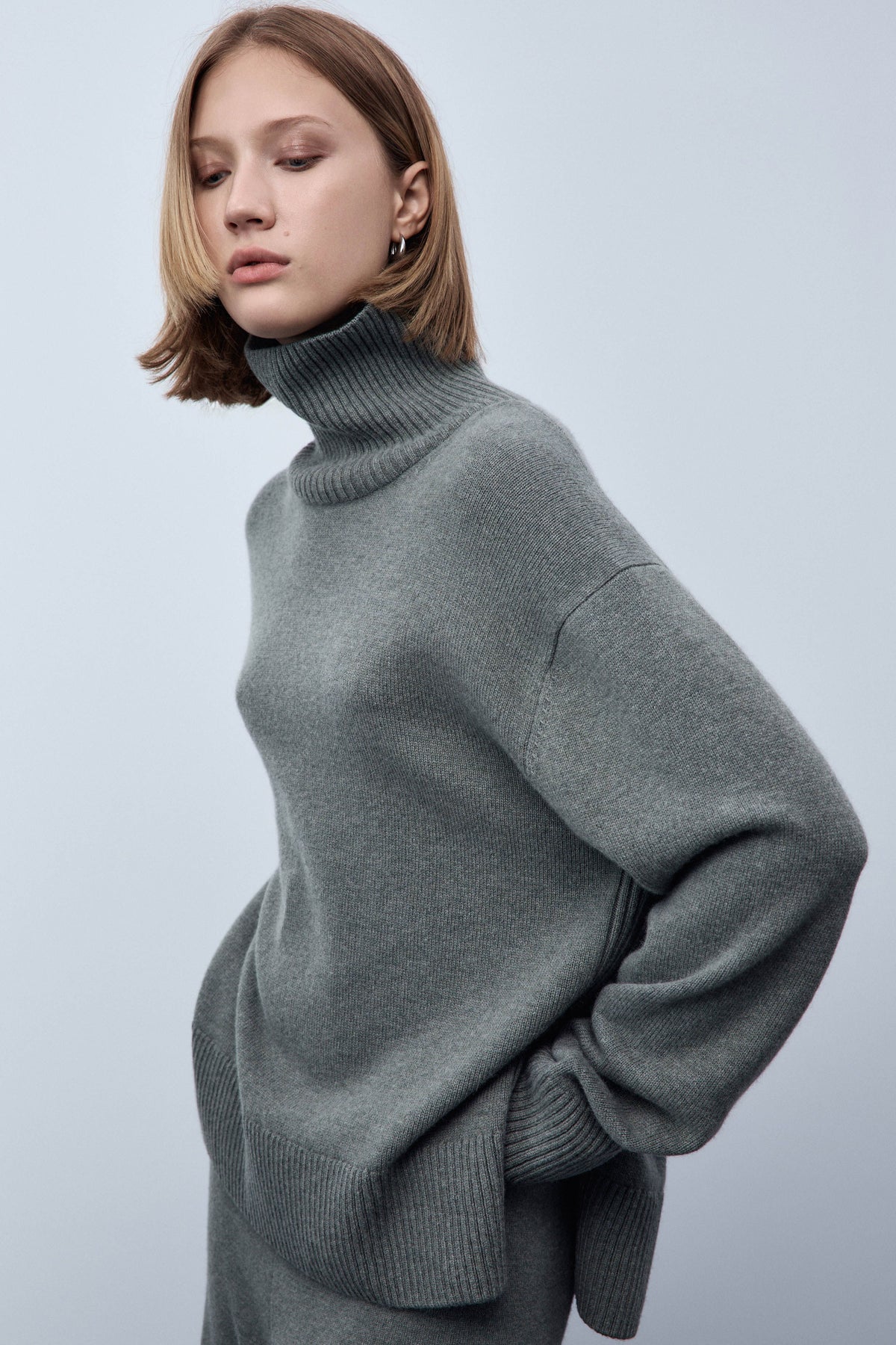 GRAY-GREEN