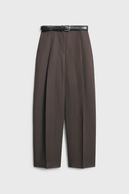 DARK BROWN