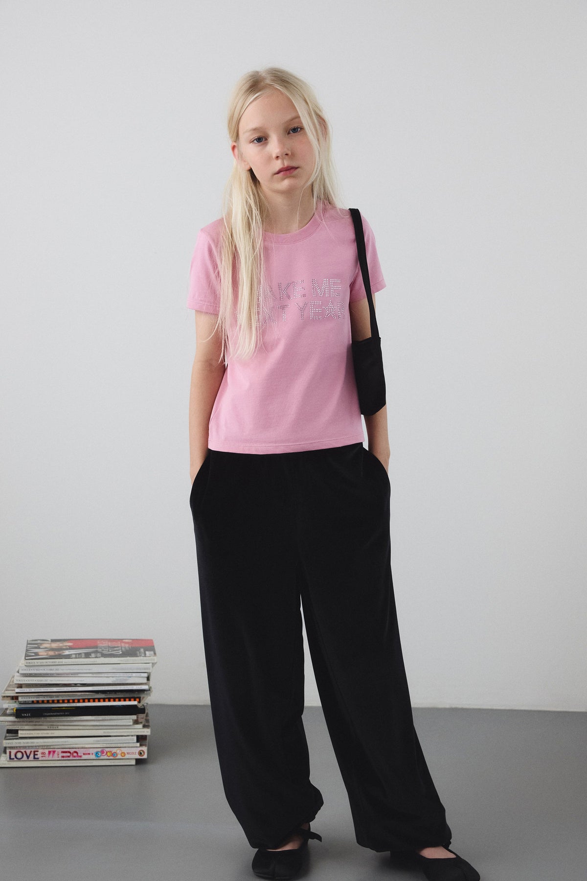 LIGHT PINK