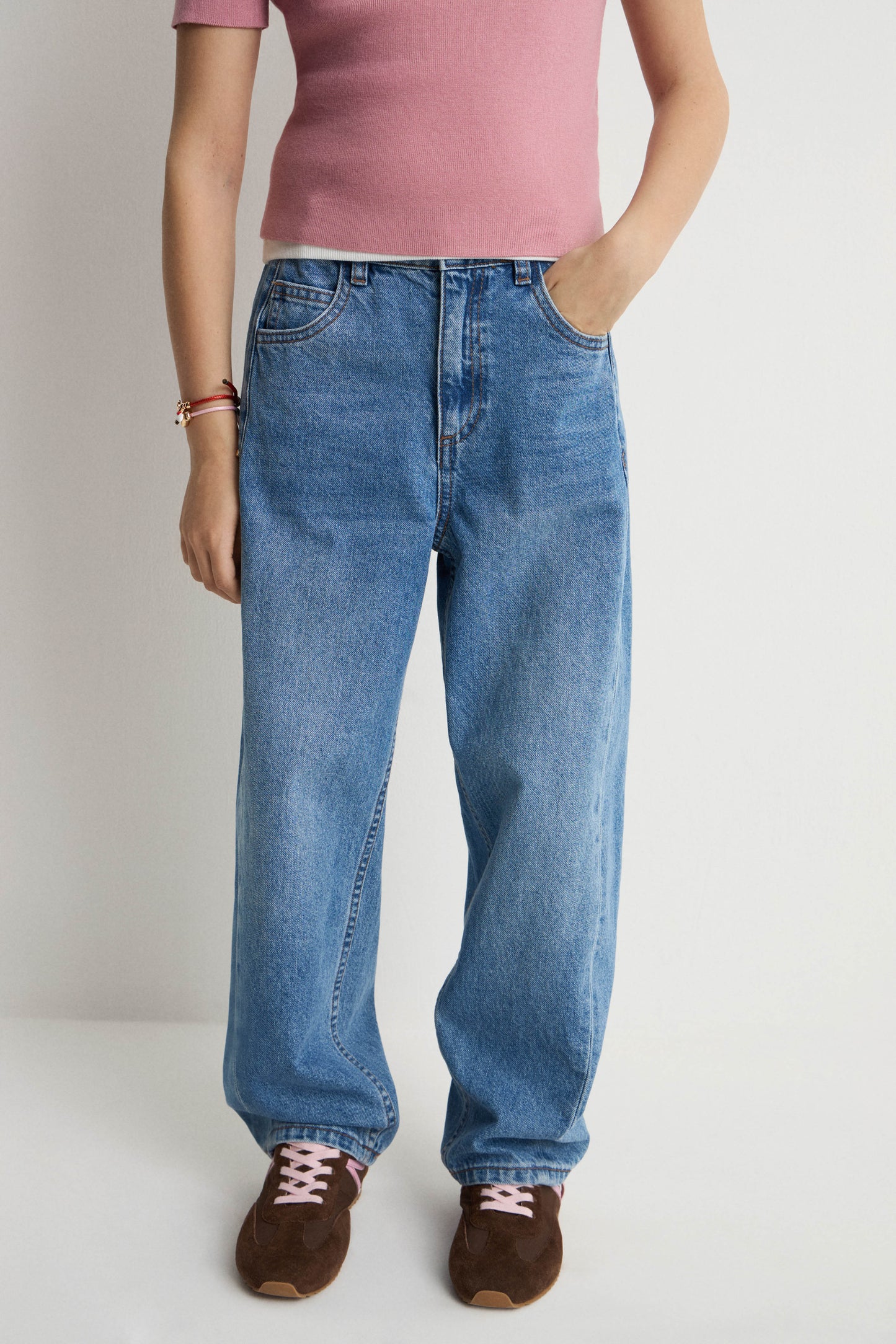 VINTAGE BLUE