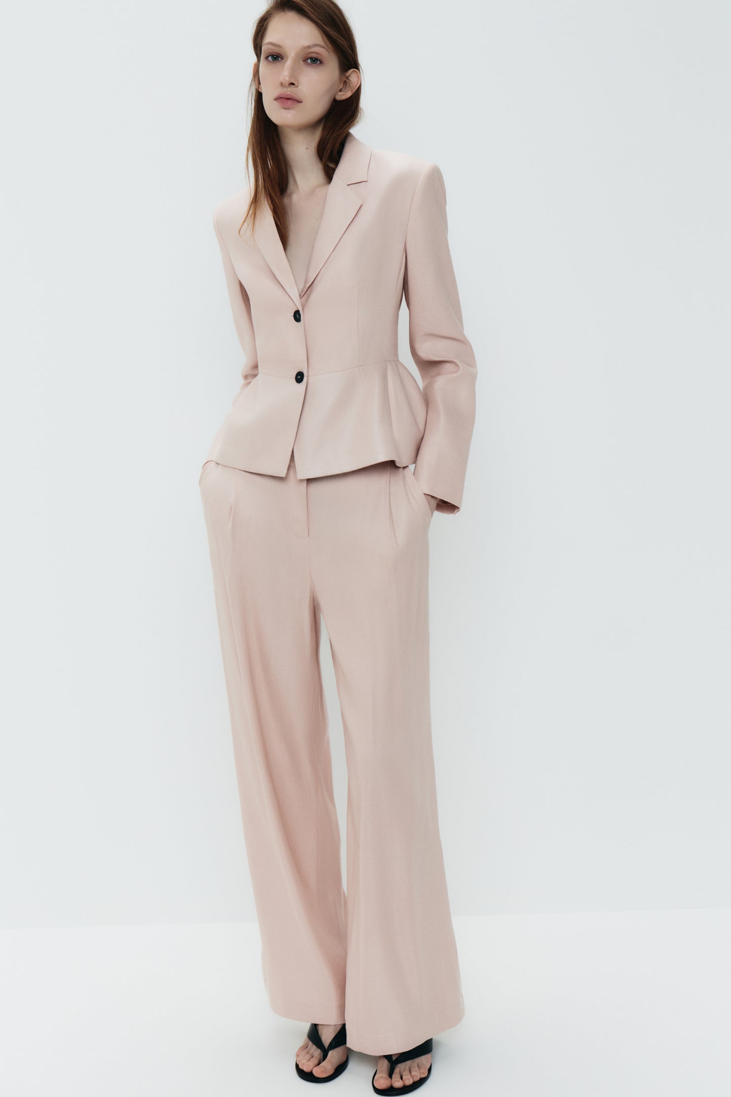NUDE PINK