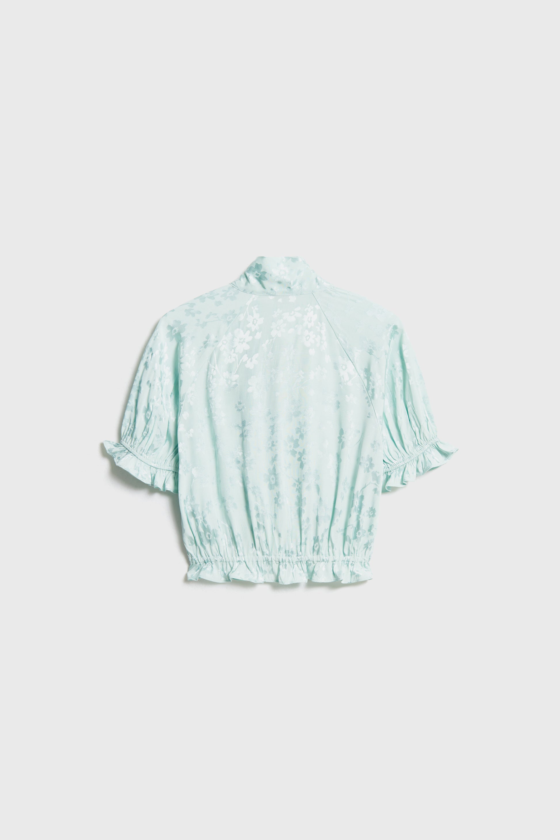 LIGHT GREEN