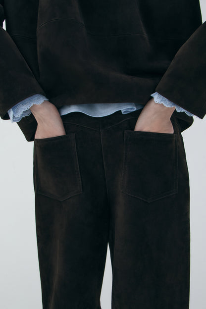 DARK BROWN