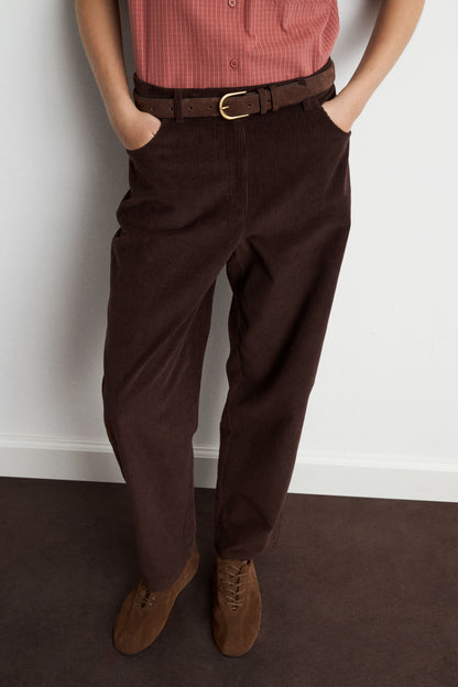 DARK BROWN