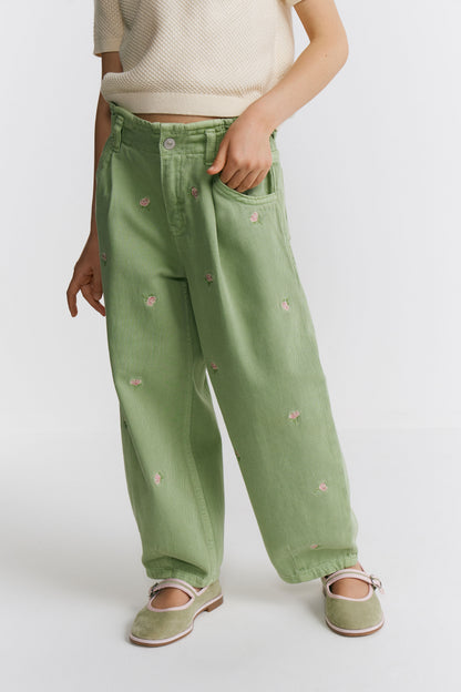 LIGHT GREEN