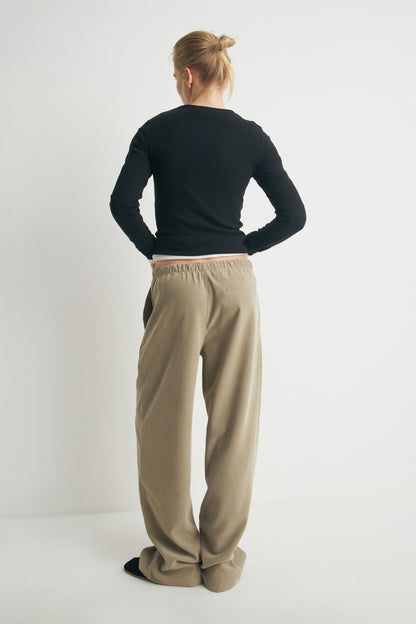 LIGHT KHAKI