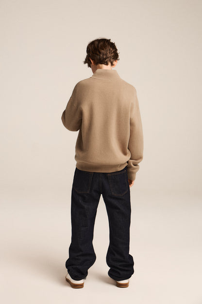 LIGHT BEIGE