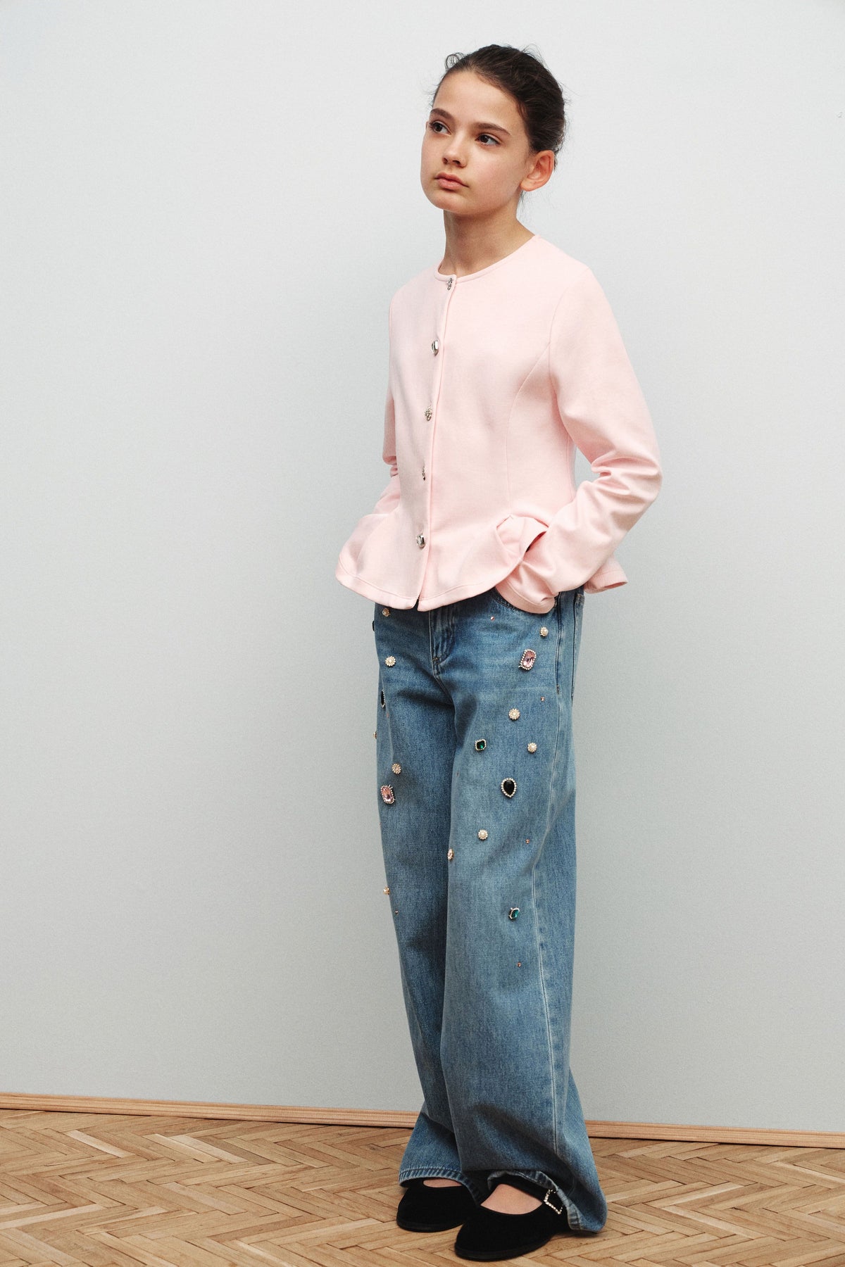 LIGHT PINK