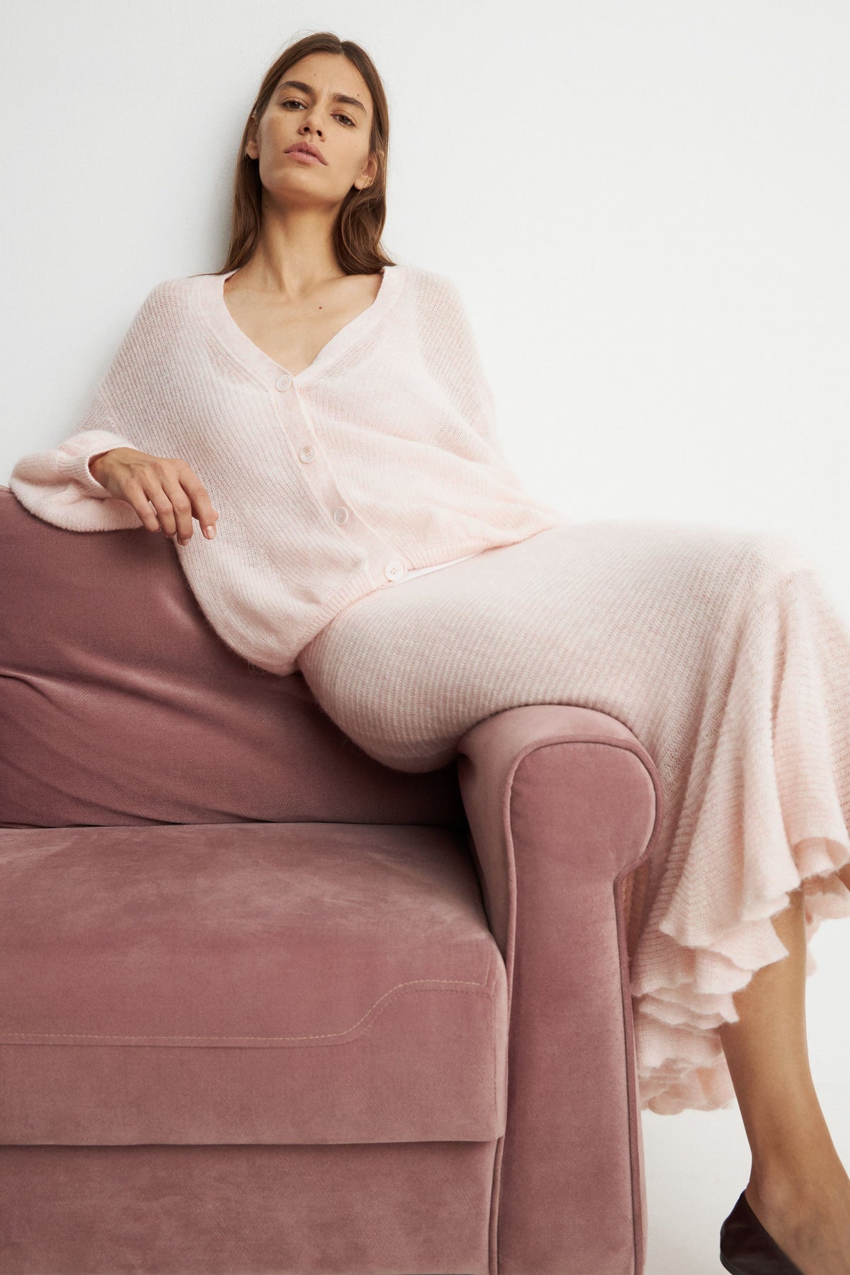 LIGHT PINK