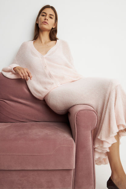 LIGHT PINK