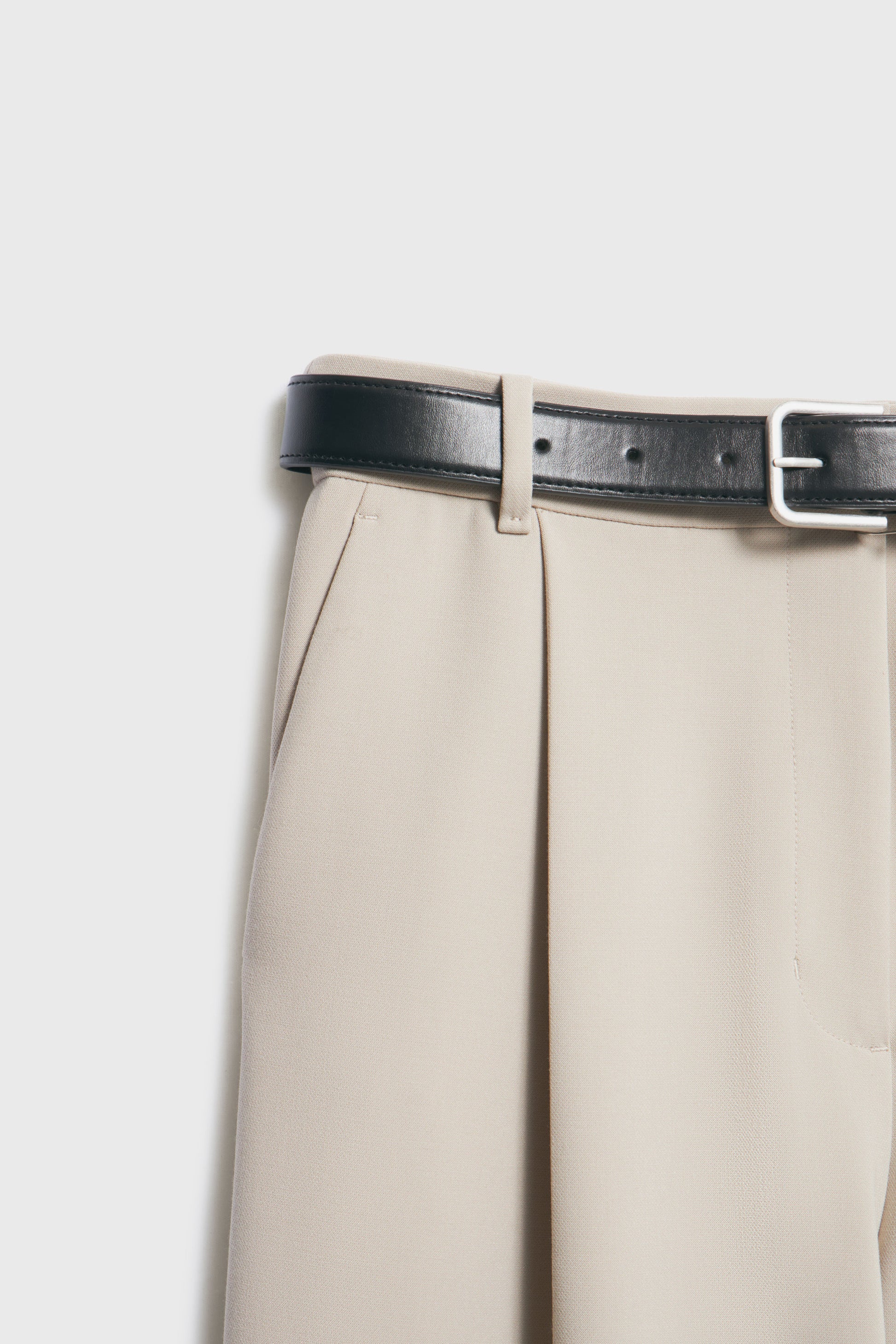 GREY BEIGE