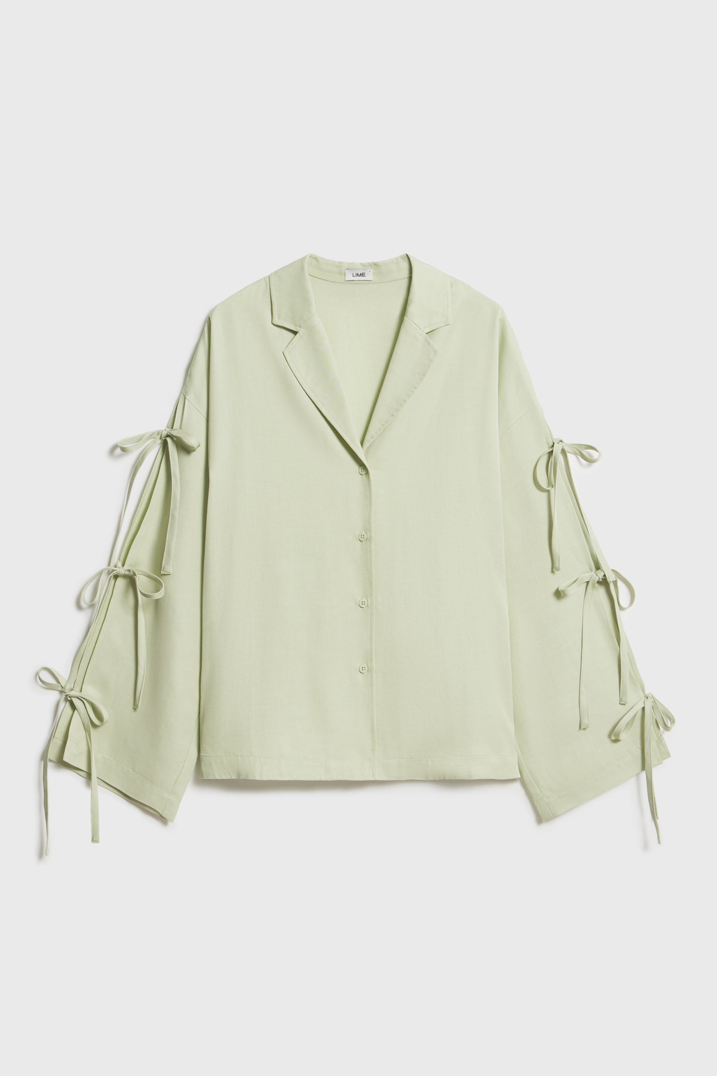 LIGHT GREEN