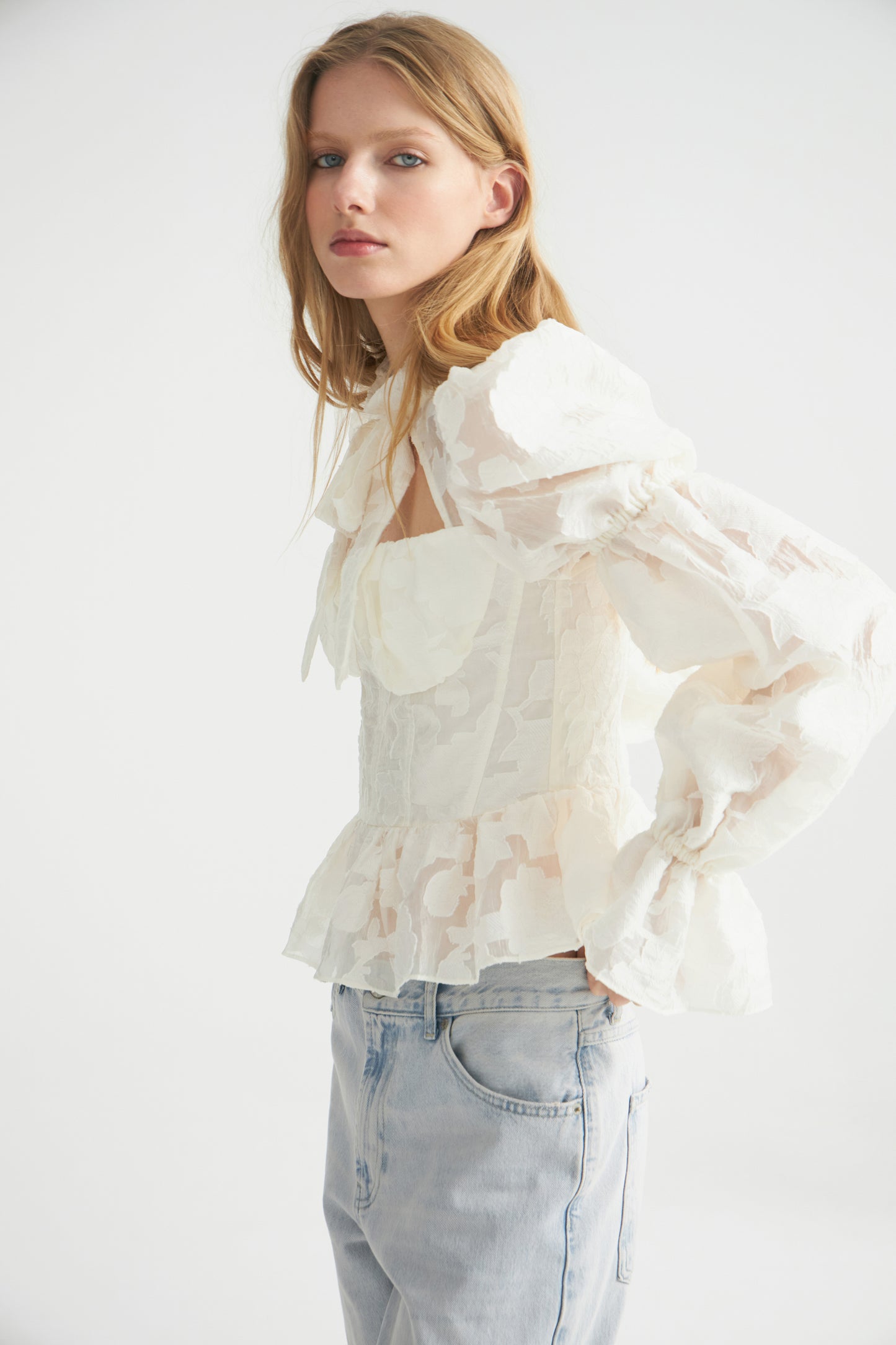 IVORY