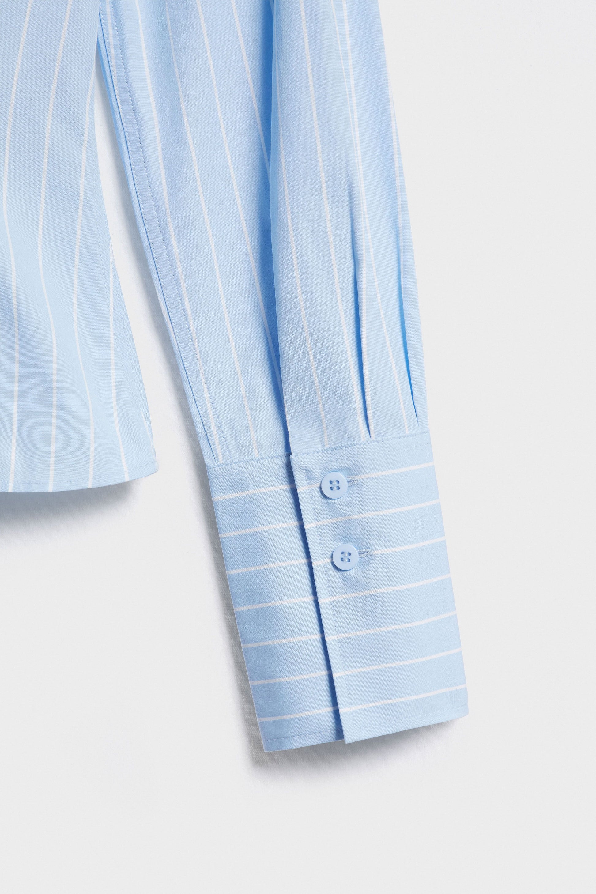 WHITE/BLUE
