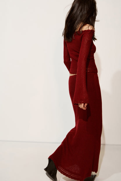 DARK RED