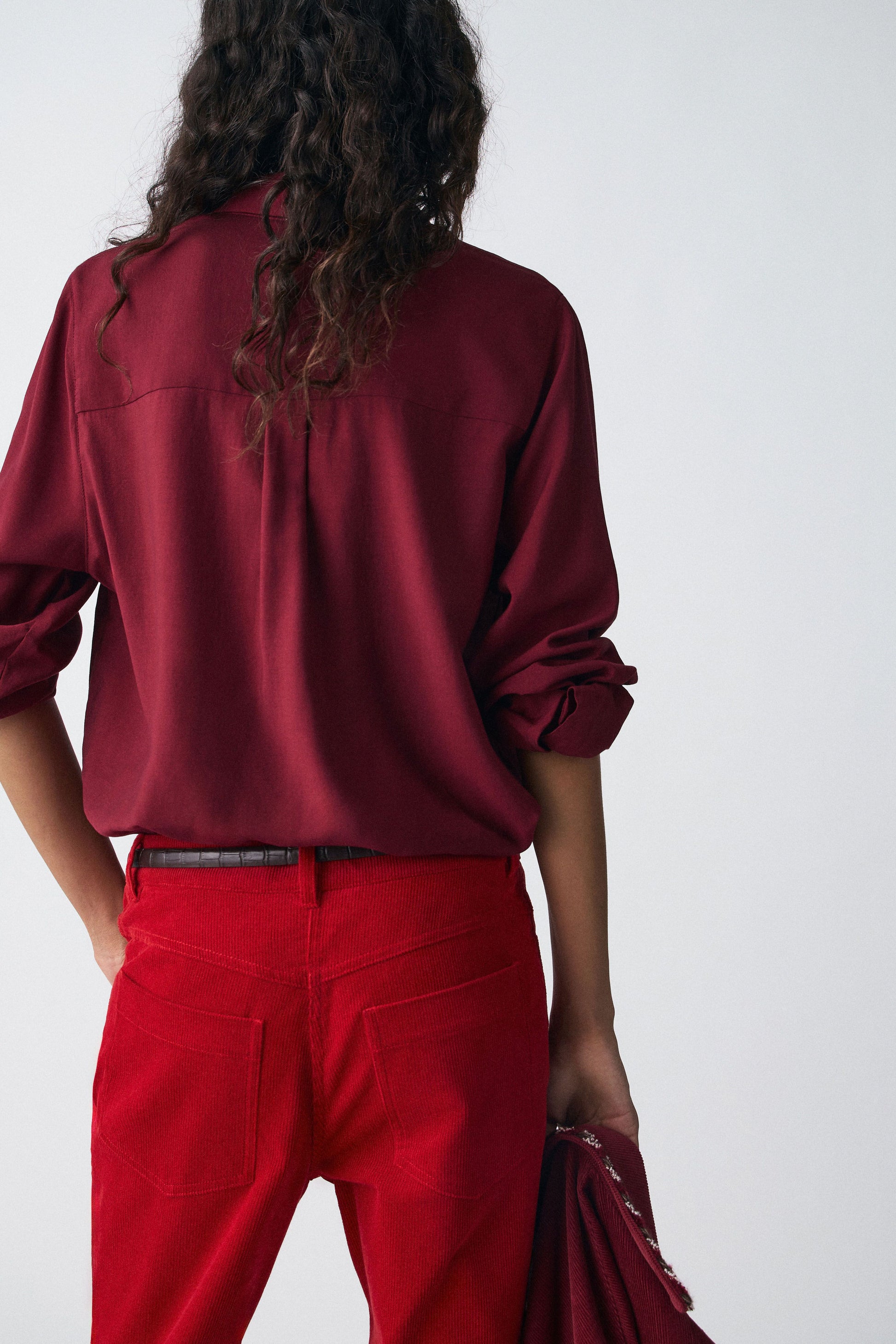 DARK RED