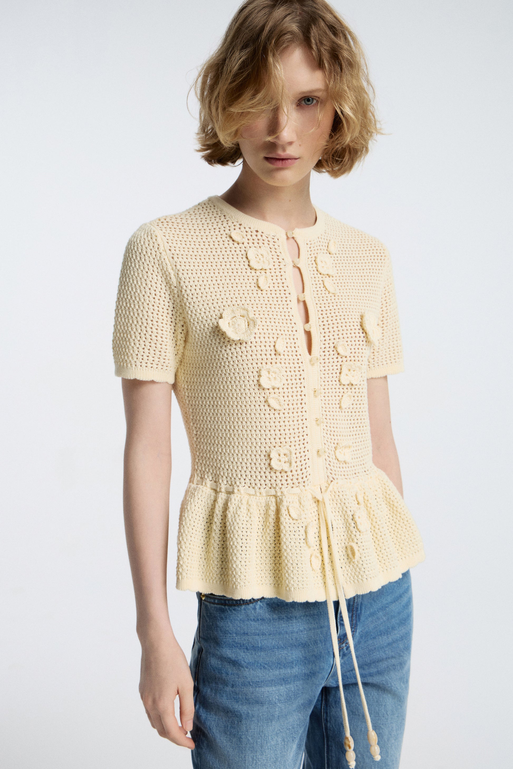 LIGHT YELLOW