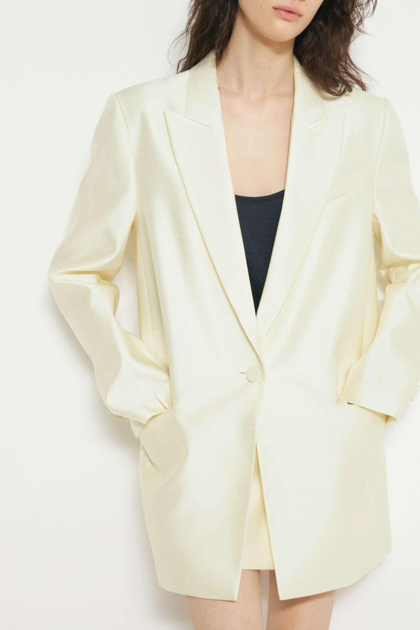 LIGHT YELLOW