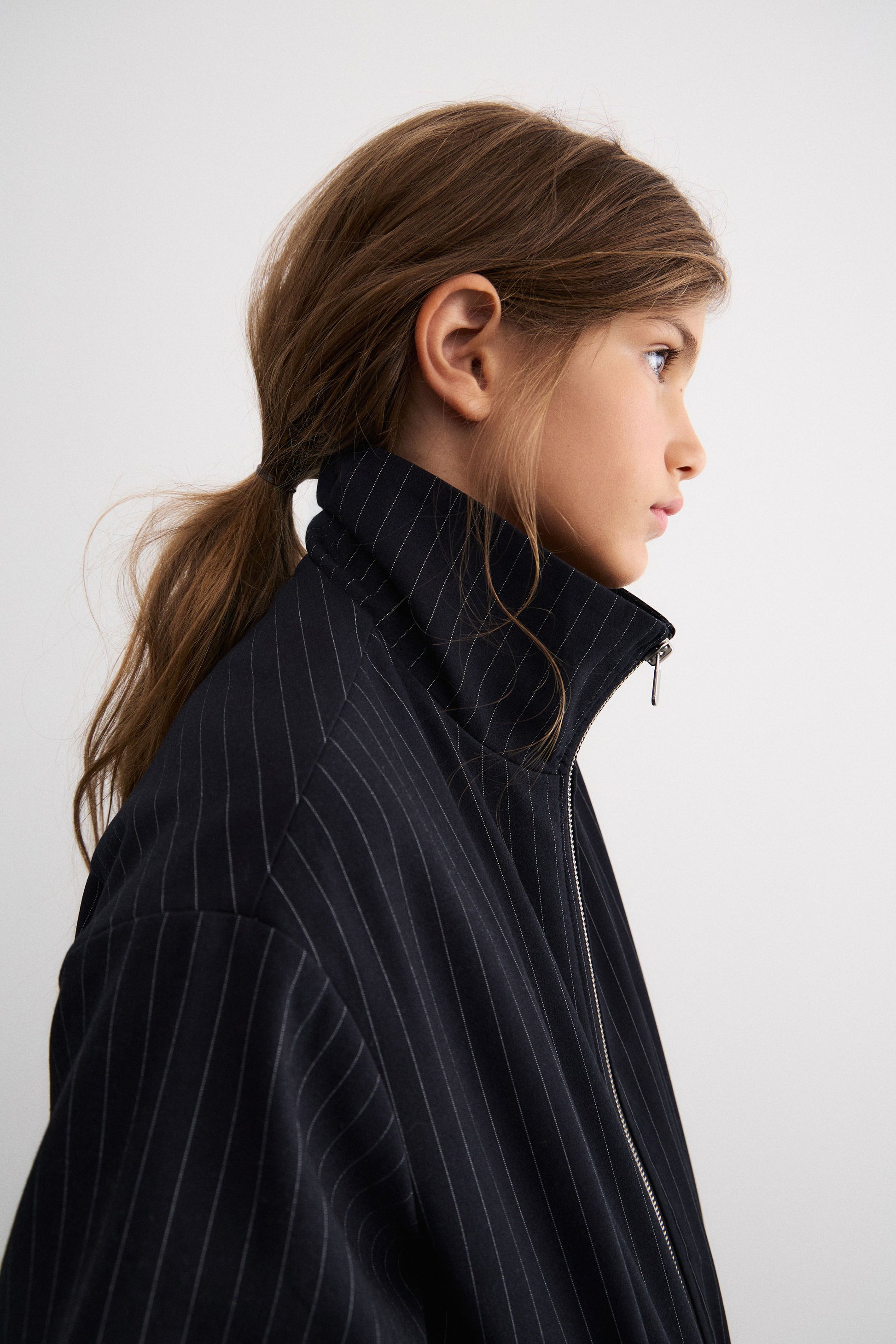 DARK BLUE/WHITE