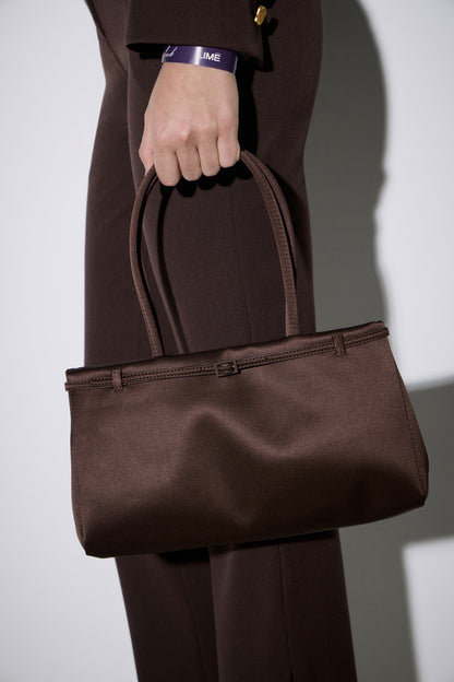 DARK BROWN