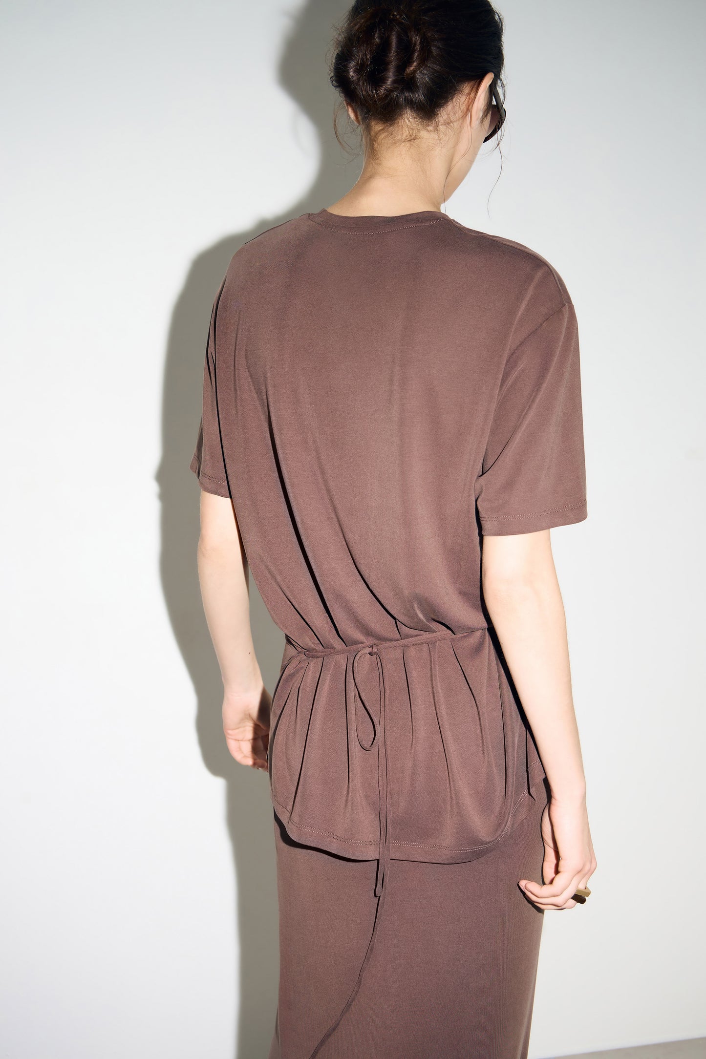 DARK BROWN