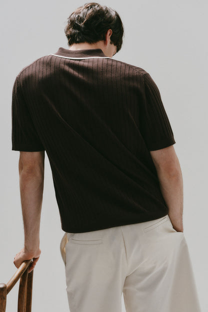 DARK BROWN