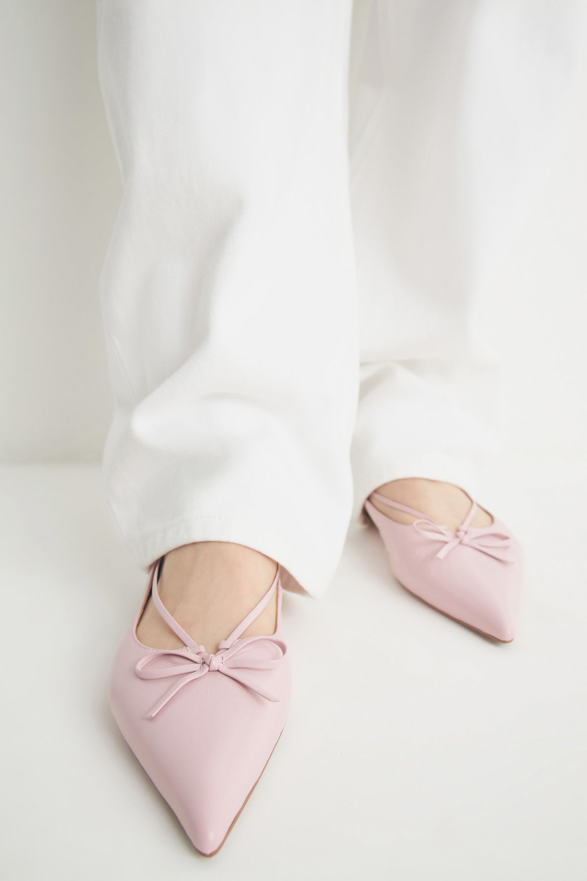 LIGHT LILAC
