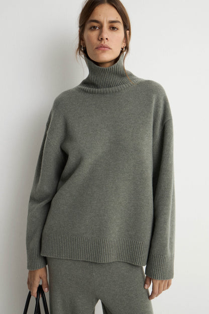 GRAY-GREEN