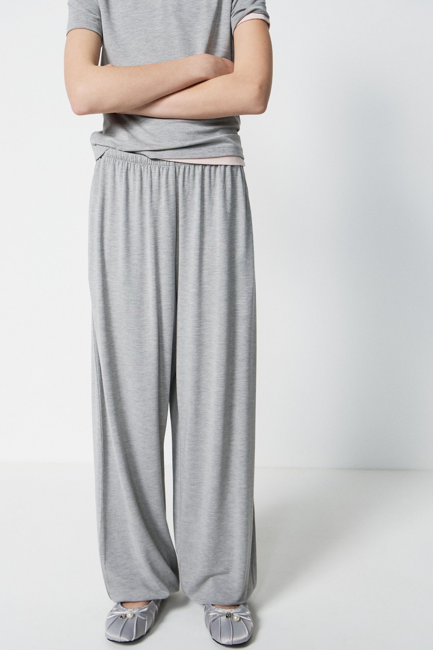 LIGHT GREY MELANGE