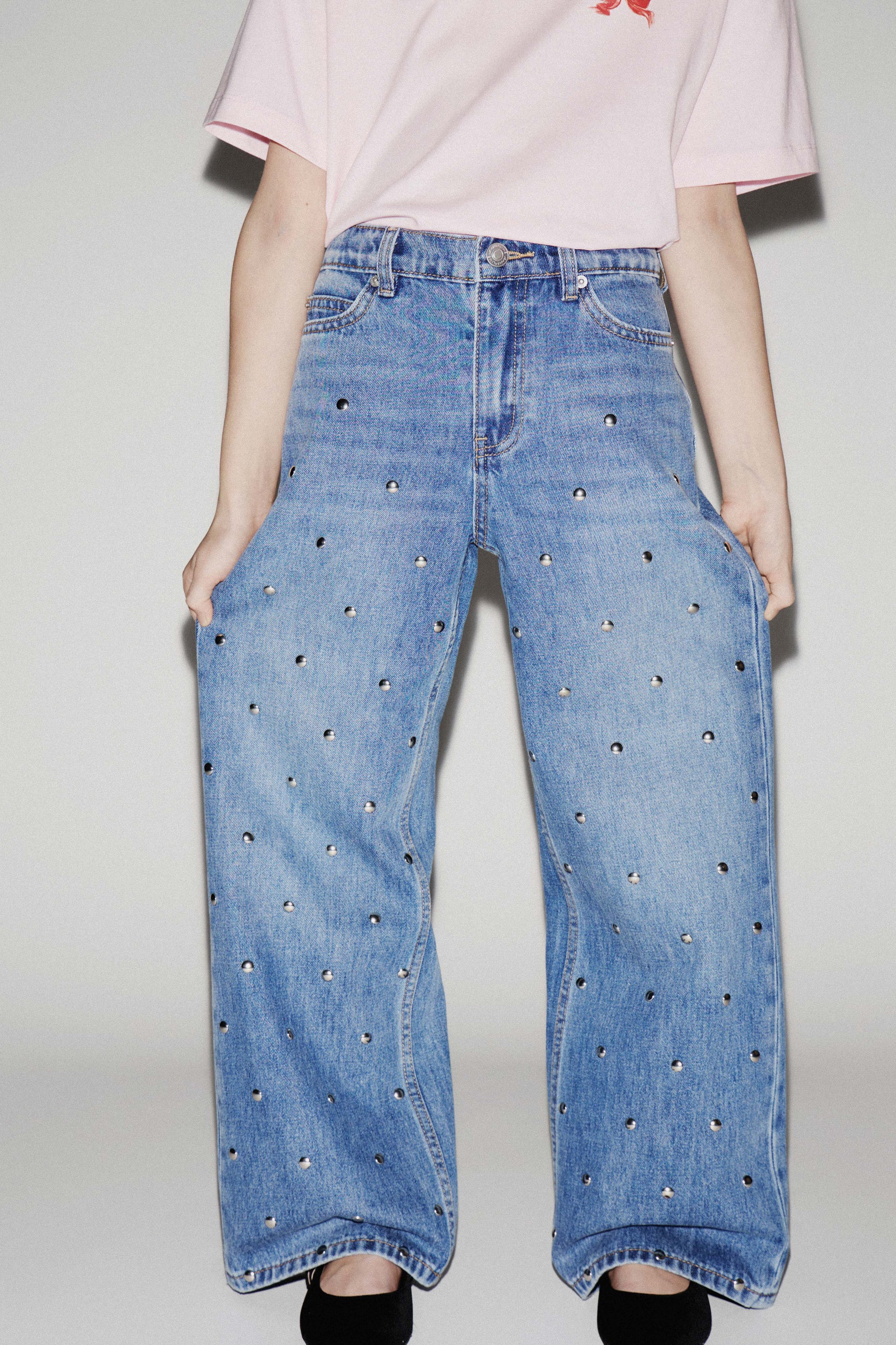 VINTAGE BLUE