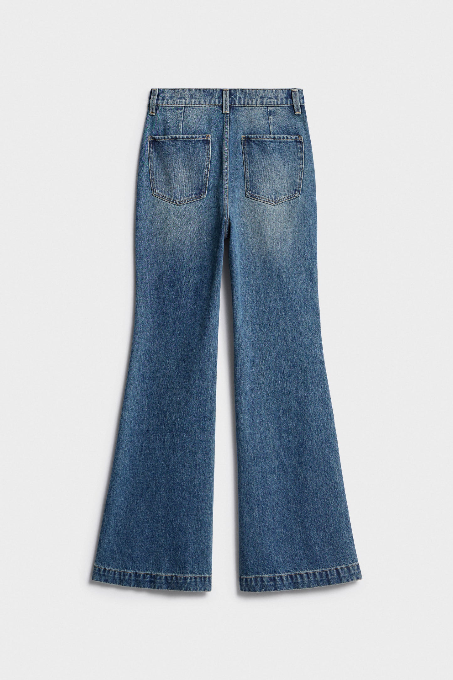 VINTAGE BLUE