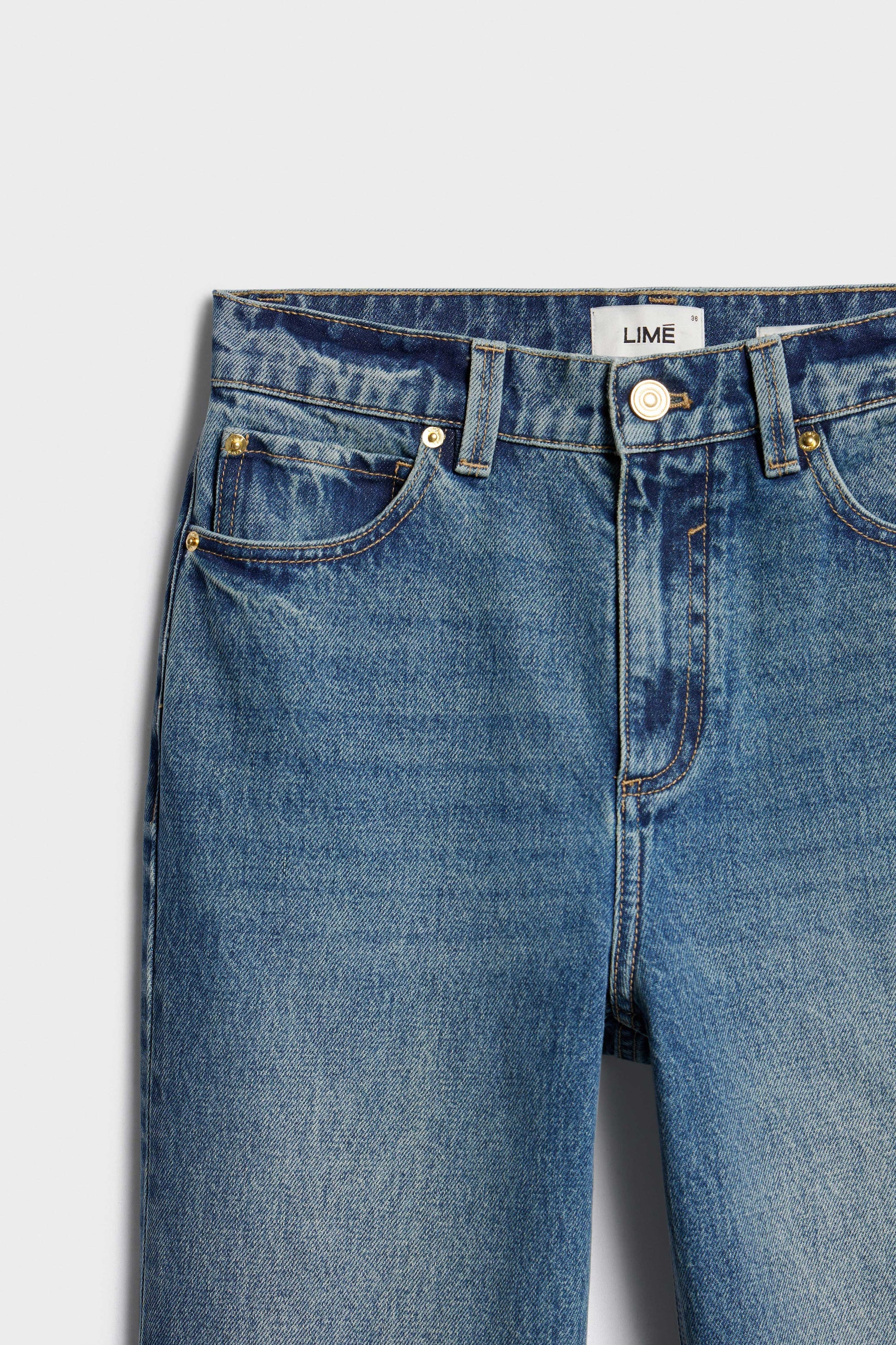 VINTAGE BLUE
