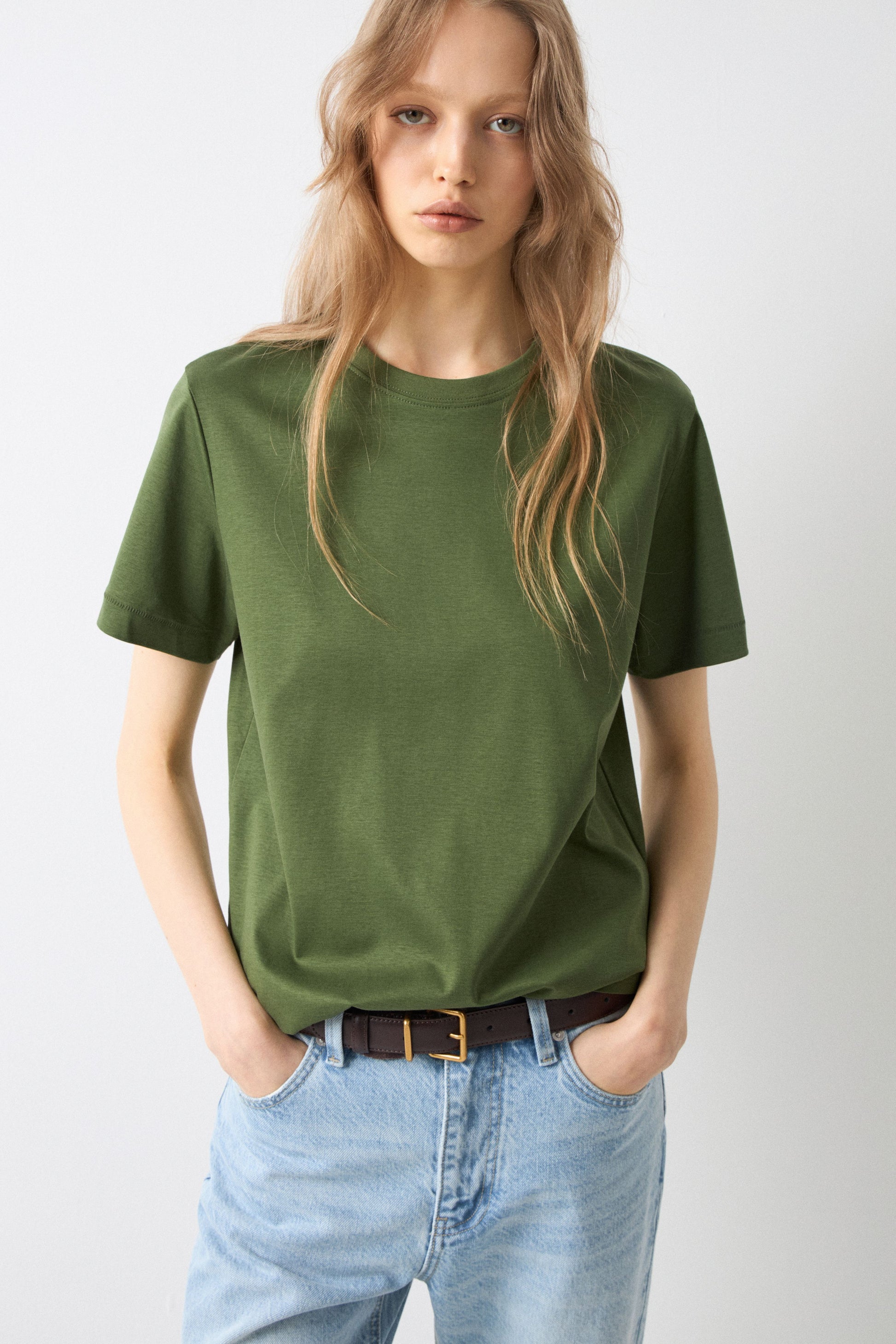 DARK GREEN