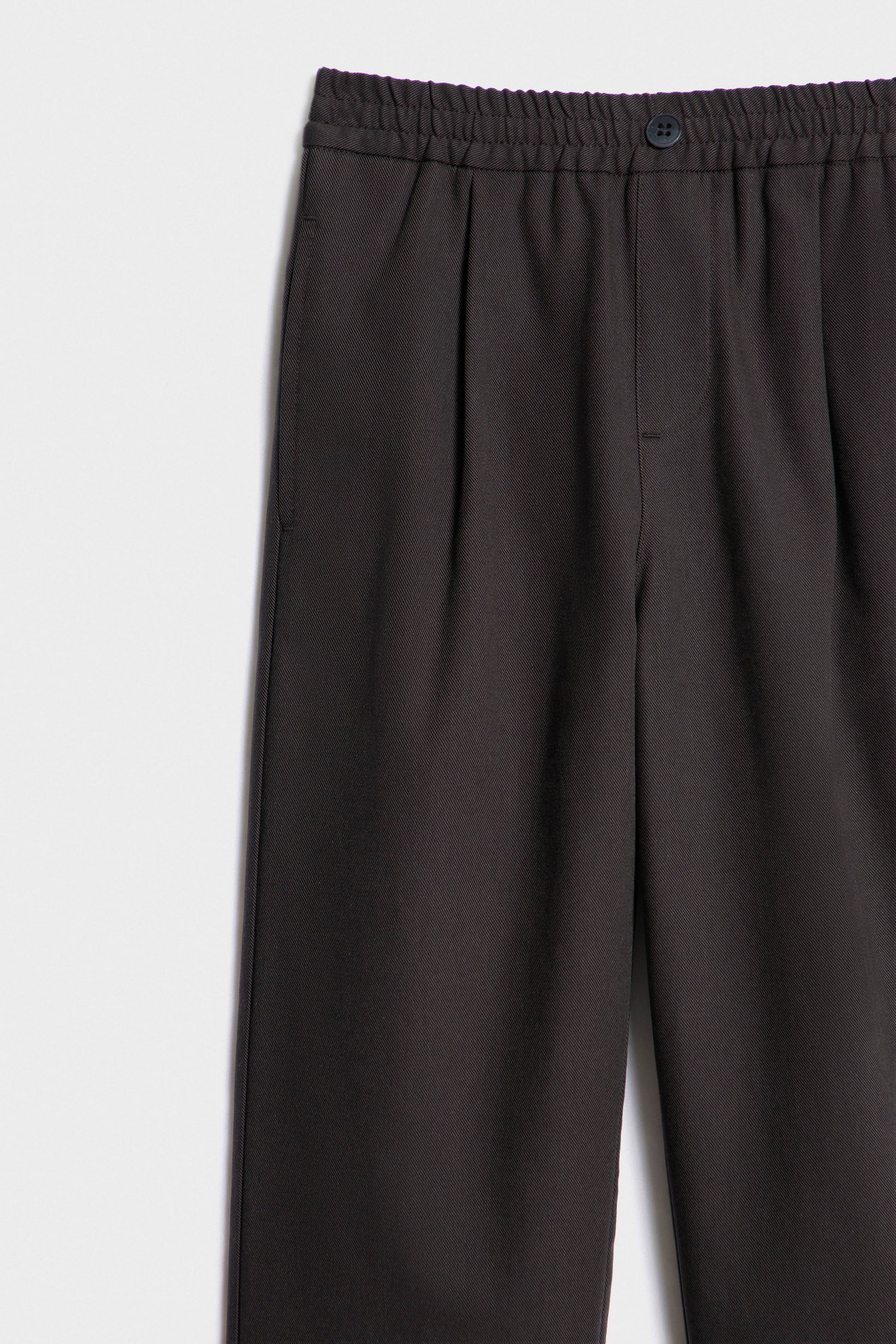 ANTHRACITE GREY