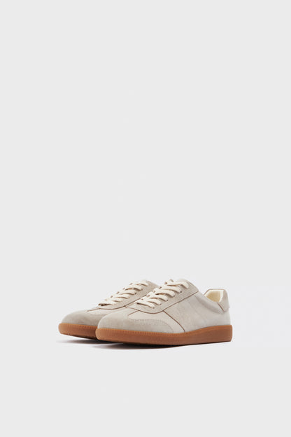 LIGHT GREY