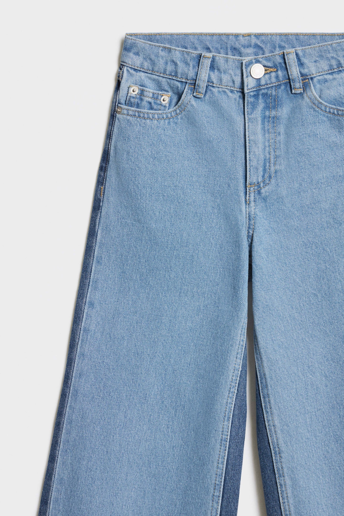 VINTAGE BLUE