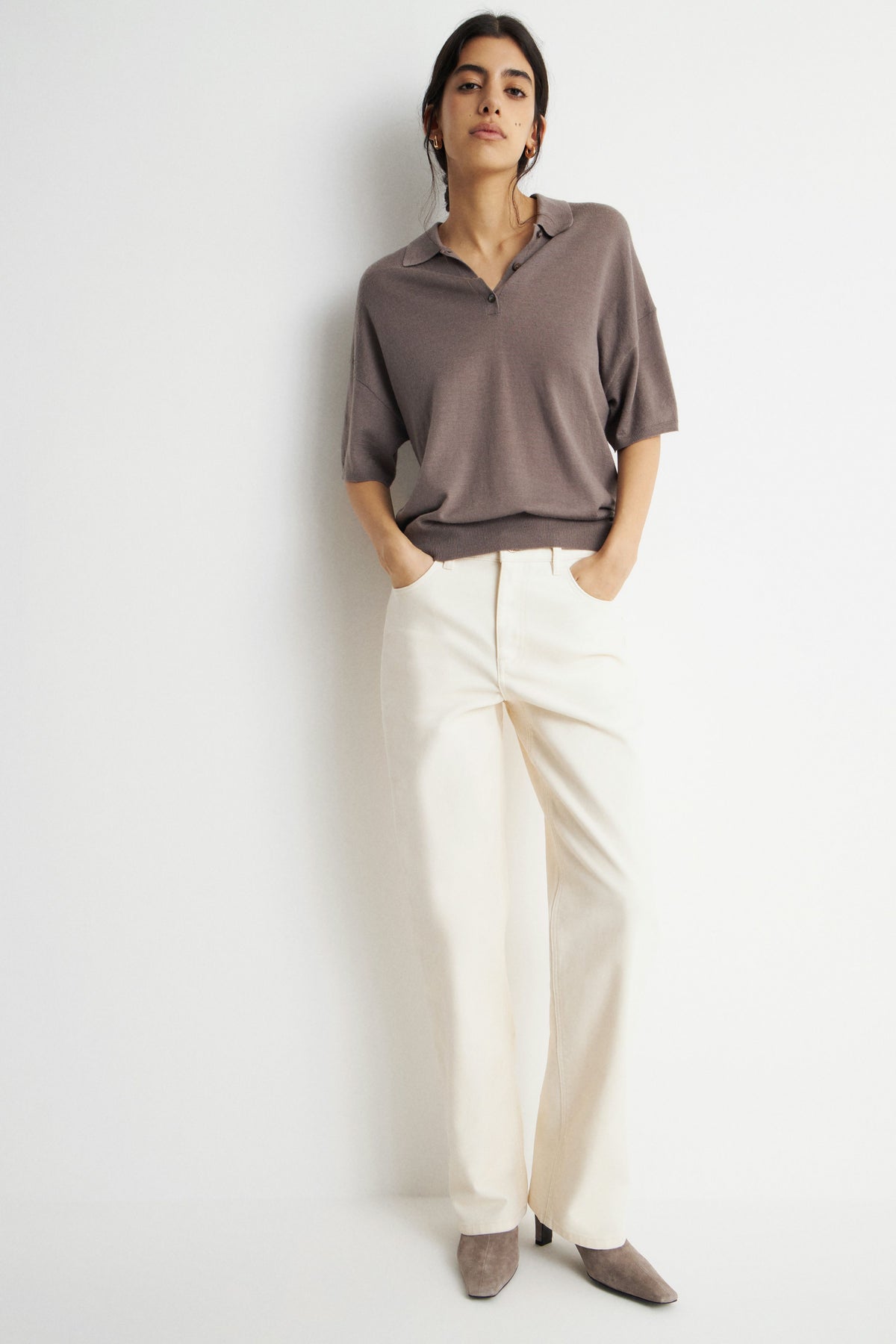 GREY BEIGE