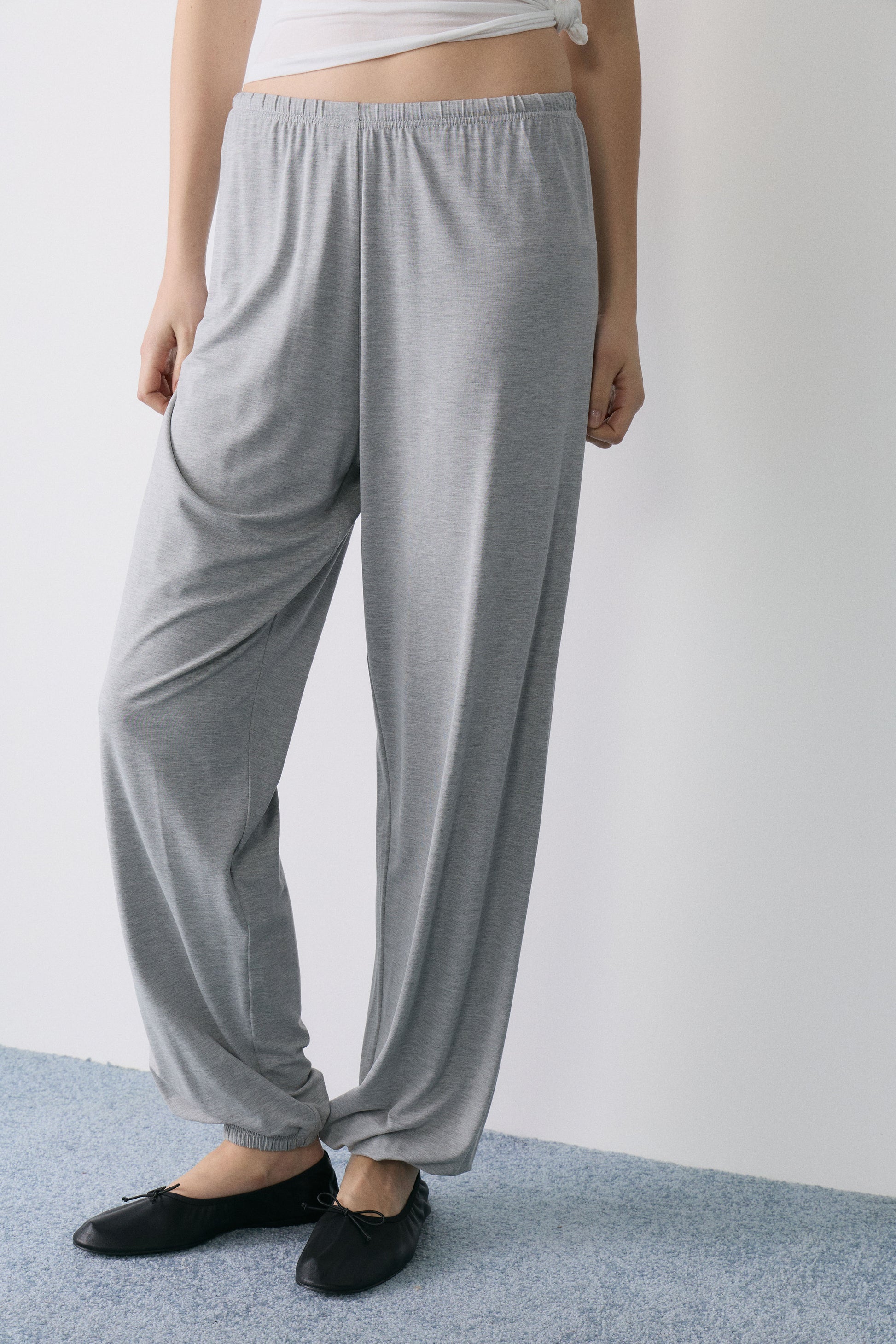 LIGHT GREY MELANGE