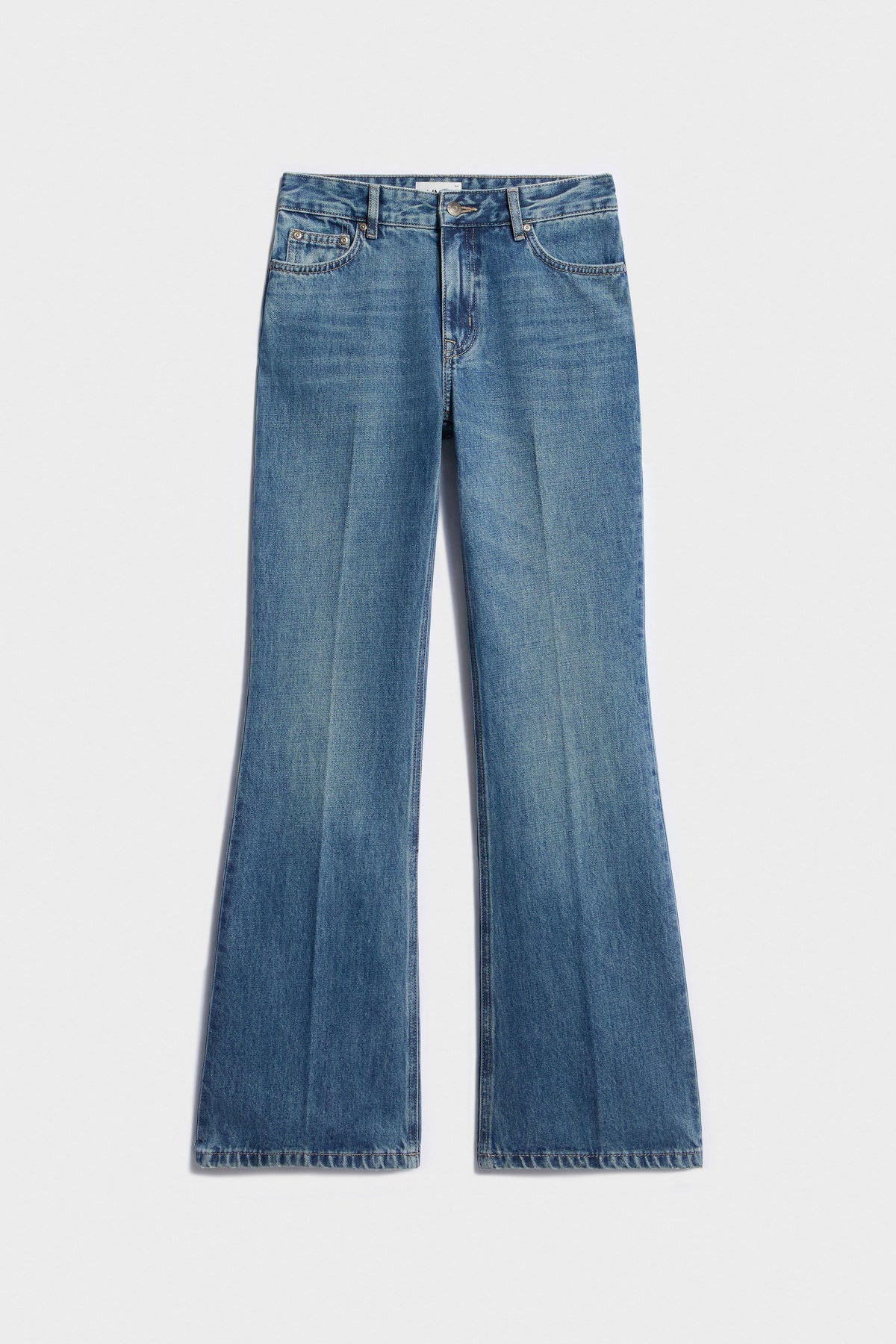 VINTAGE BLUE