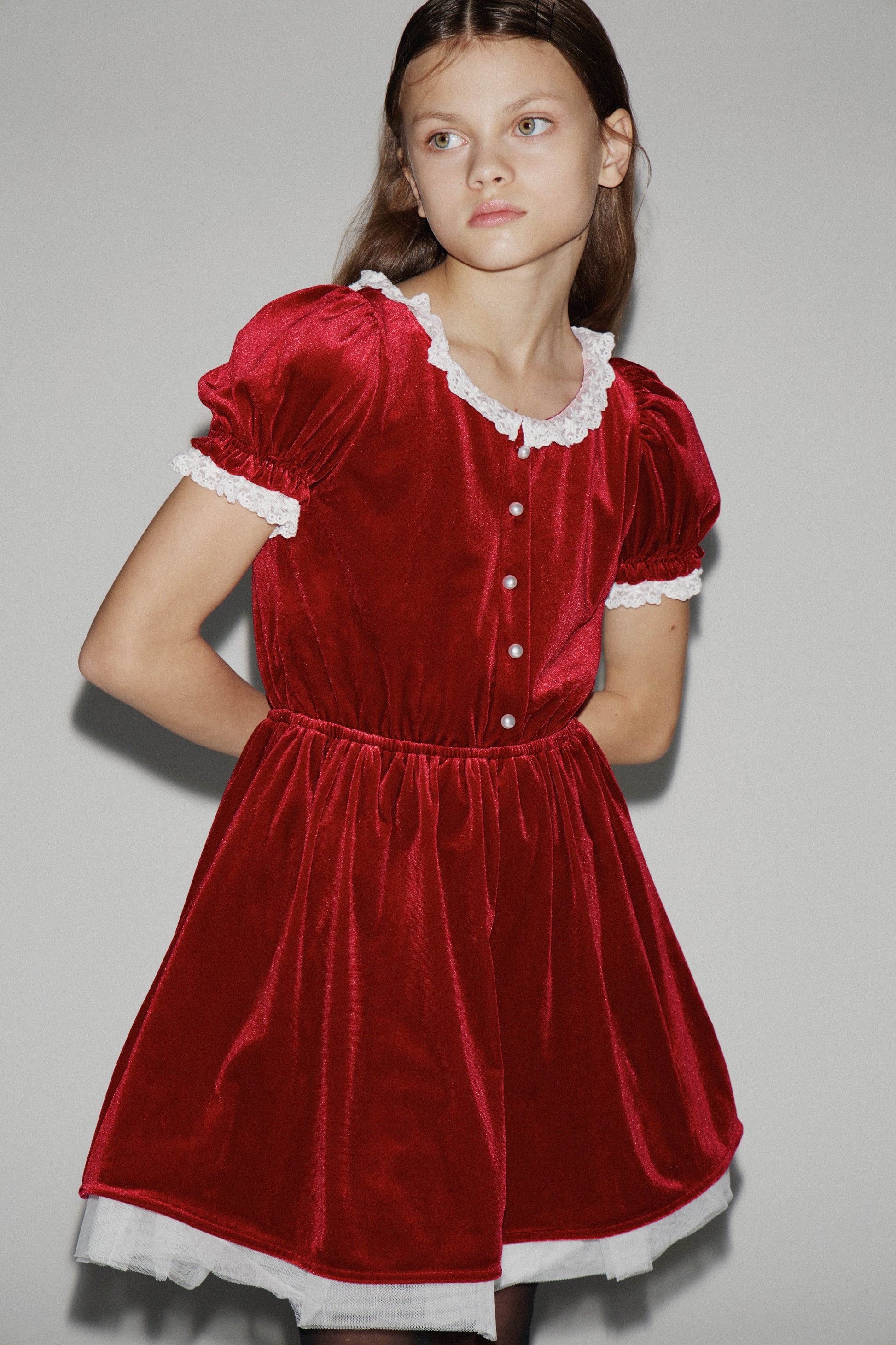 DARK RED
