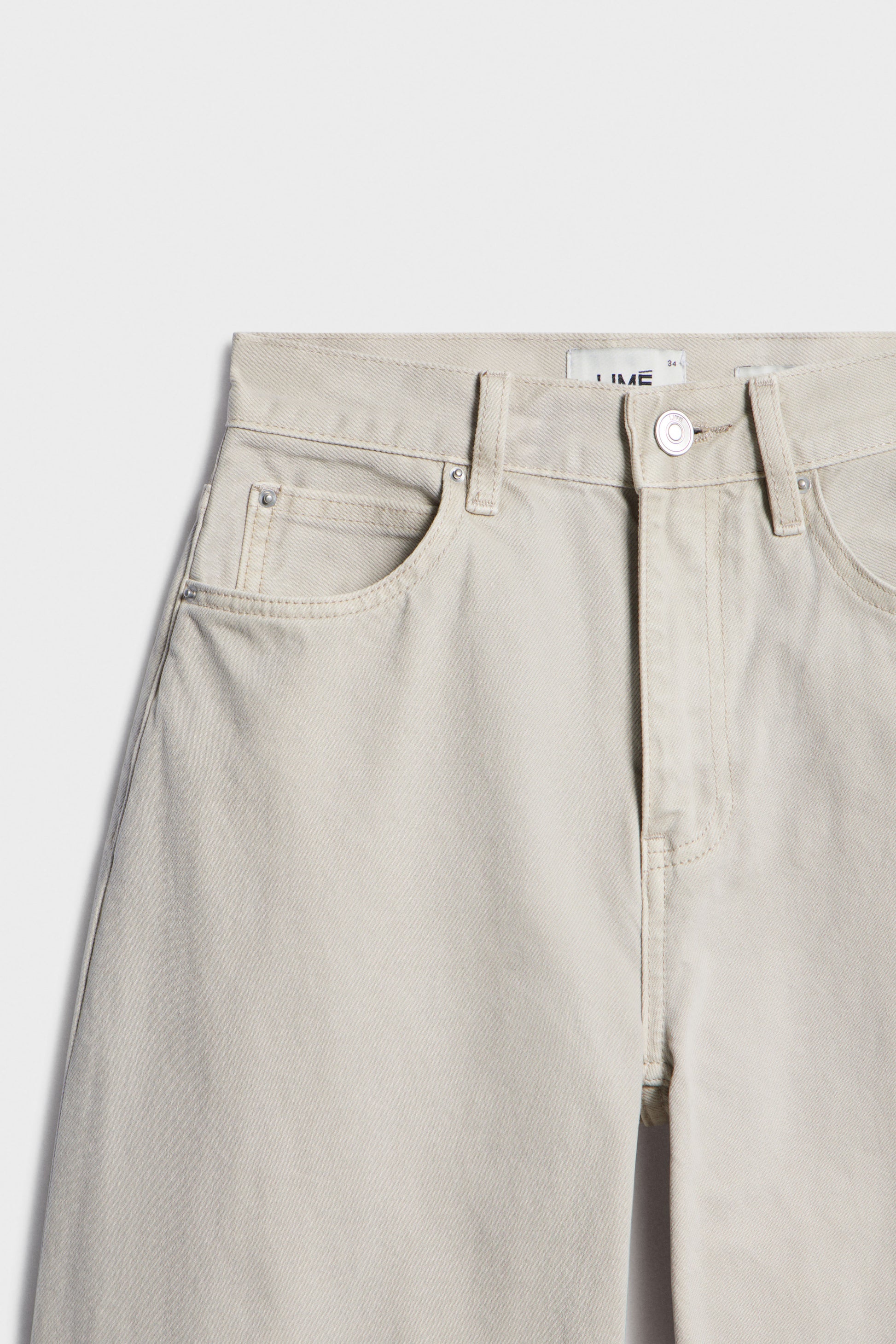 LIGHT GREY